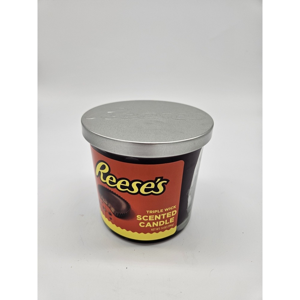 Reese's Peanut Butter Cup Candy Scented Candle 14 Oz - Hershey - Brand New